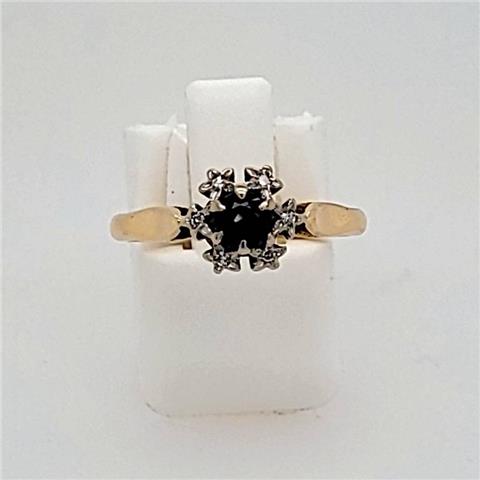 Sapphire/Diamonds cluster ring