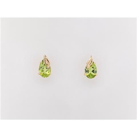 Peridot studs