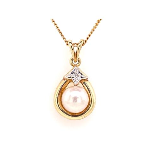 Cultured Pearl Pendant